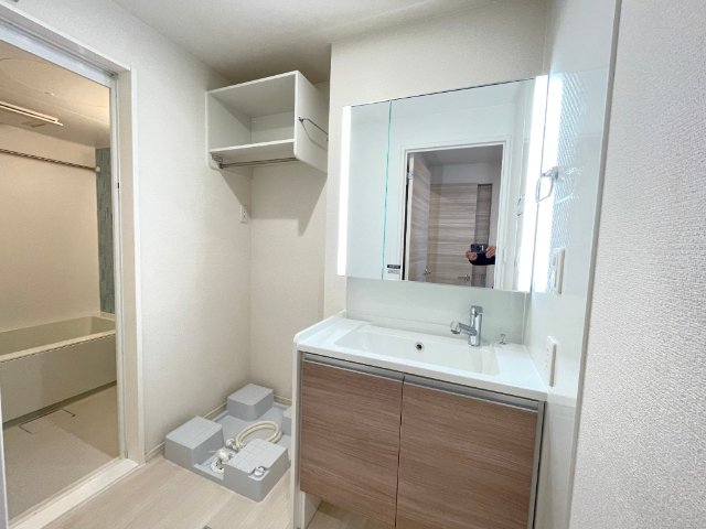 洗面設備　洗髪洗面化粧台