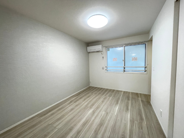 その他部屋・スペース　エアコン付き
