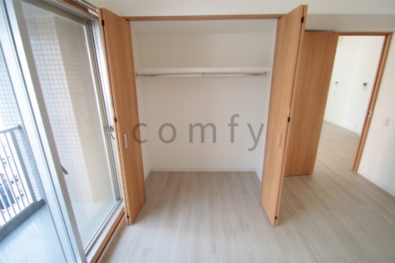 収納　奥行きもあり収納力のあるクローゼット