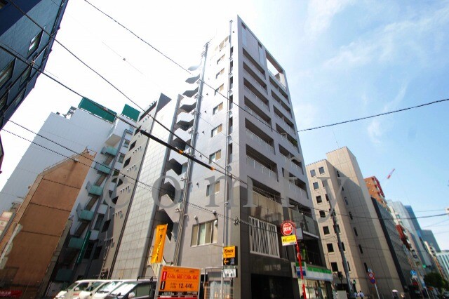 建物外観　神田駅２分の好立地