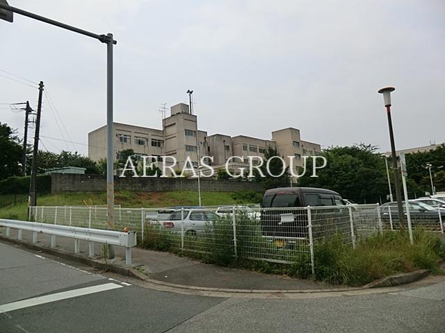 小学校　船橋市立芝山西小学校（小学校）まで571m
