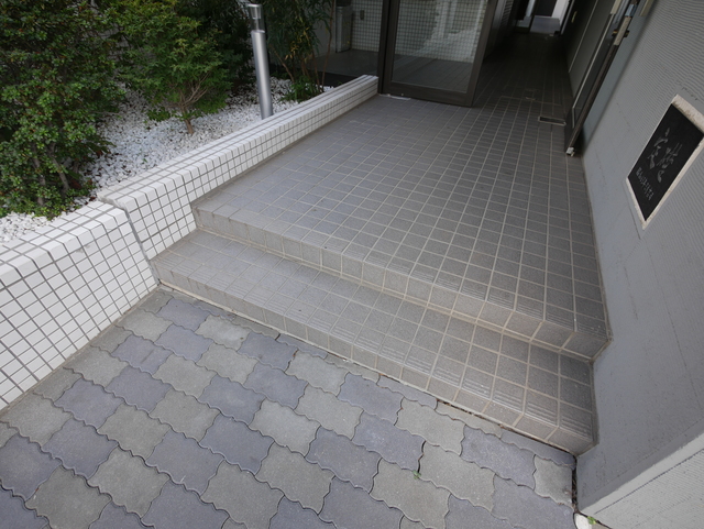 エントランス　★エントランスのお写真です★