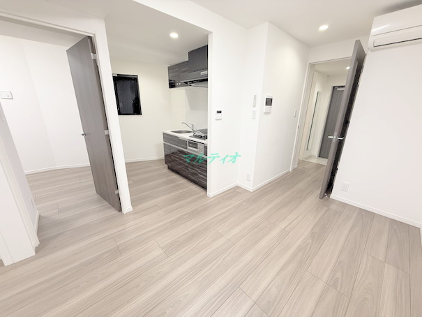 居室・リビング　洋室