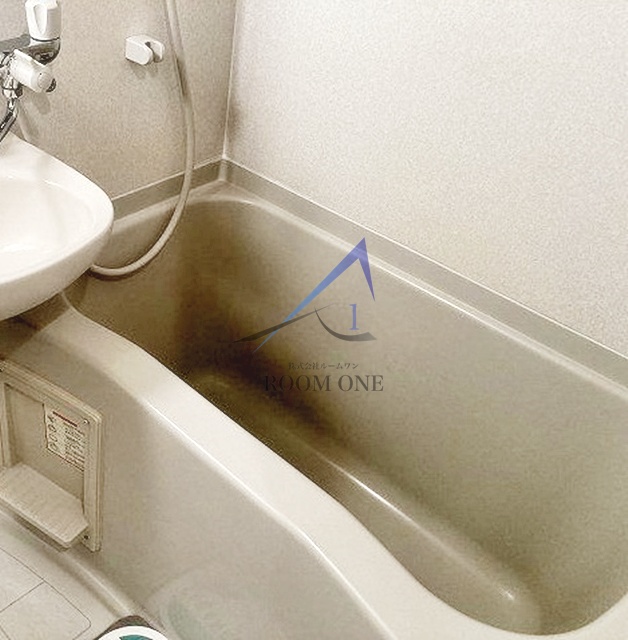 バス・シャワールーム　お風呂です。