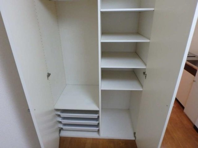 収納　シューズボックス