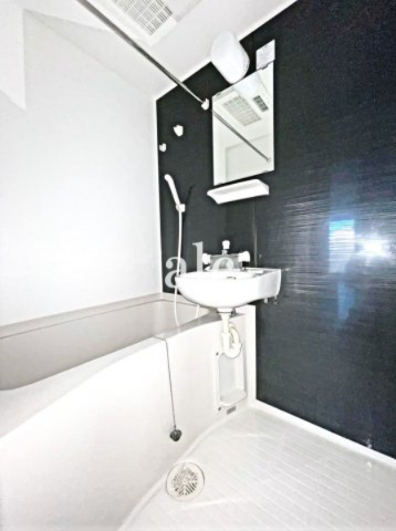 バス・シャワールーム　同仕様