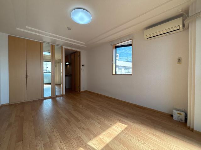 居室・リビング　洋室