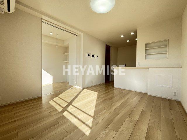 居室・リビング　※別のお部屋の写真です。