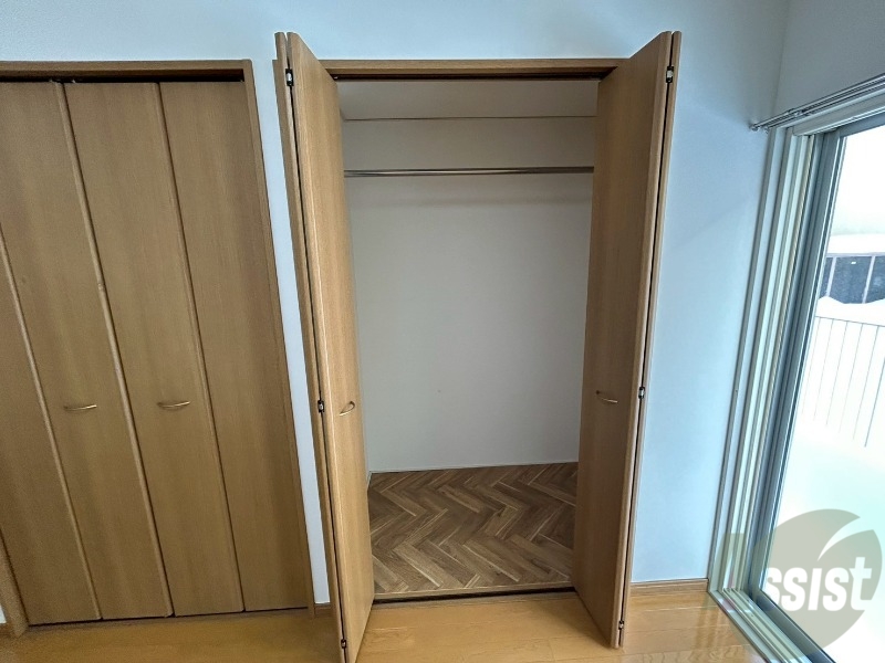 収納　こちらは収納です。物をしまう事ができますね！