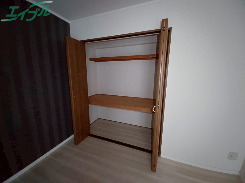 収納　同型タイプ反転