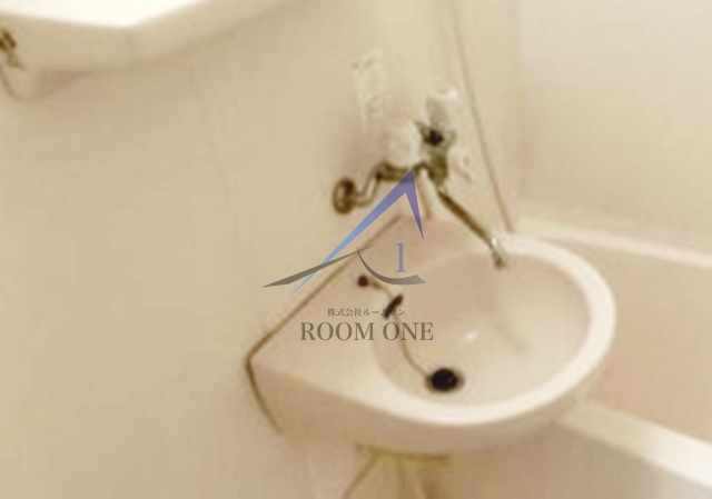 洗面設備　洗面台です。