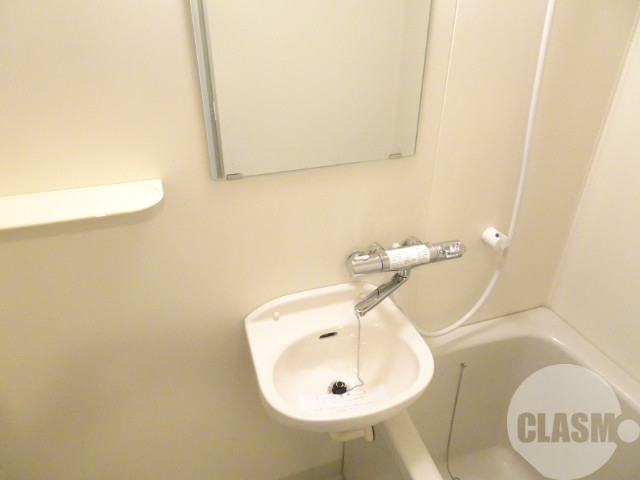 洗面設備　鏡付き（^^♪