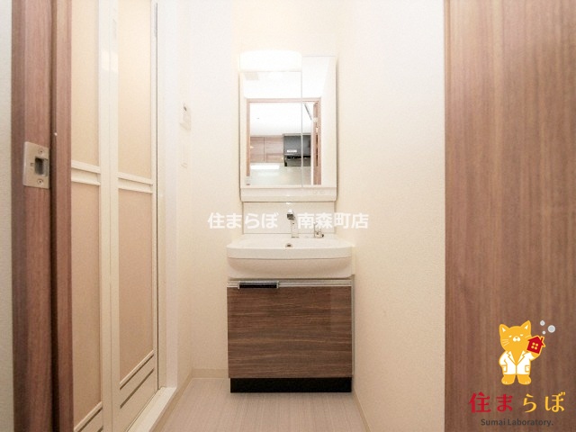 洗面設備　「日常をちょっと特別に、そんな暮らしを描いてみませんか？」