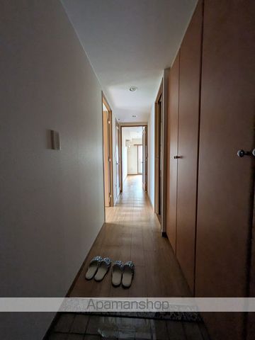 アーバンフラッツつつじヶ丘の玄関写真