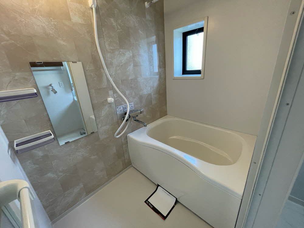 バス・シャワールーム　浴室