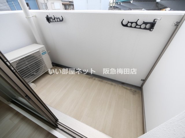 バルコニー　※反転タイプになります。