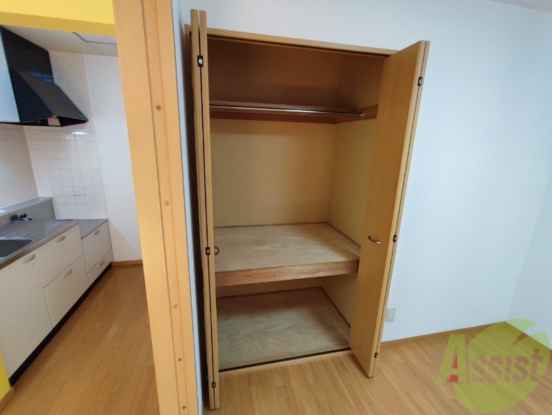 収納　収納もバッチリあるのでお部屋が片付きますよ！
