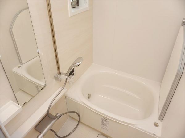 バス・シャワールーム　浴室
