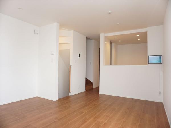 居室・リビング　内装