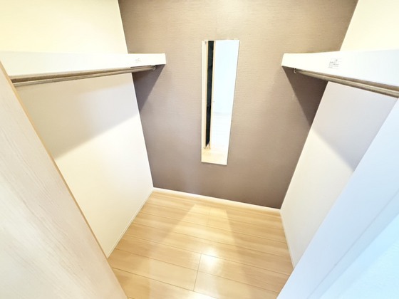 収納　ウォークインクローゼット