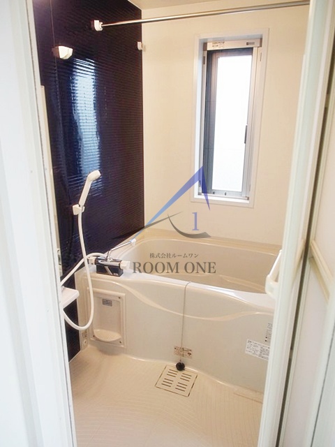 バス・シャワールーム　お風呂です。