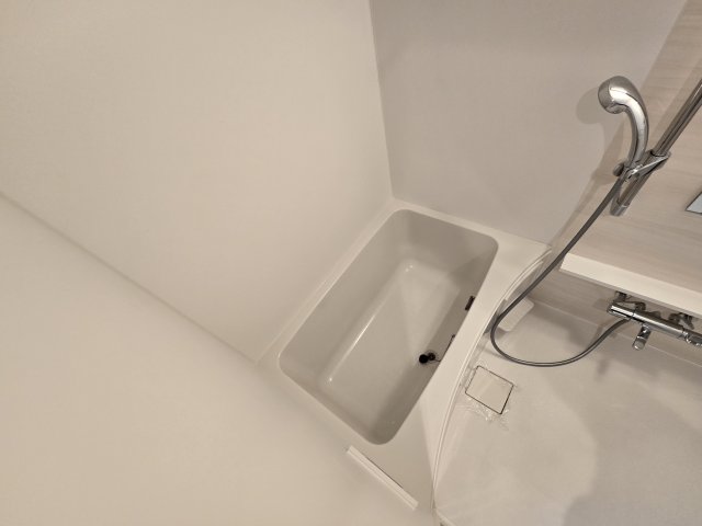 バス・シャワールーム　UNROOＭ