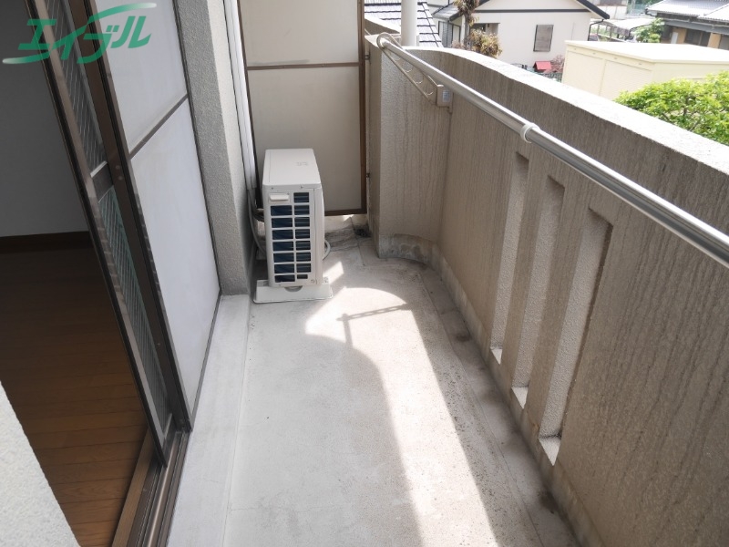 バルコニー　同物件別室写真