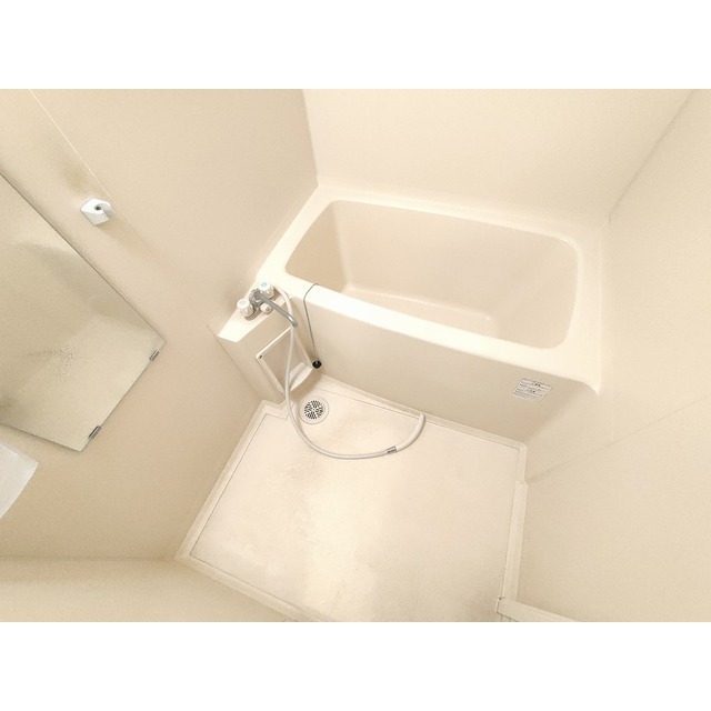 バス・シャワールーム　※２Ｆ同型写真使用中