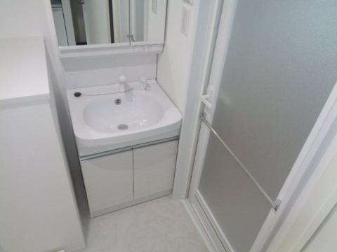 洗面設備　洗髪洗面化粧台