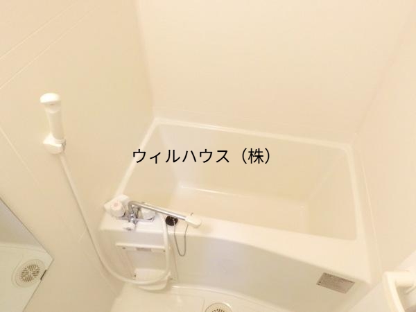 バス・シャワールーム　キレイな浴室です！