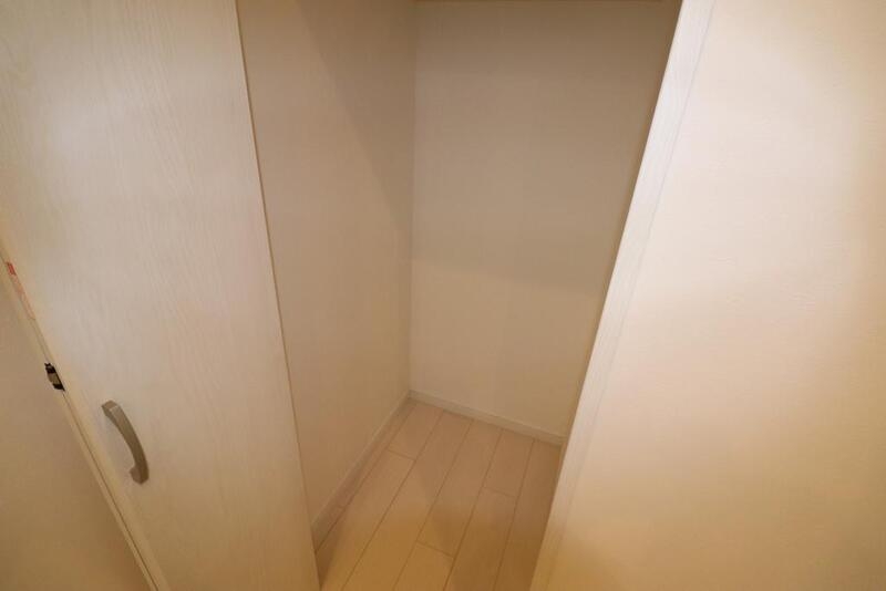 収納　ちょっとした隙間も無駄にはしません、収納に変身