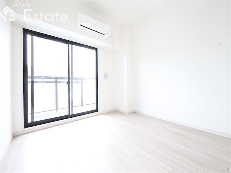 居室・リビング　同仕様内装