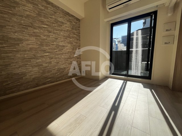 居室・リビング　コンフォリア・リヴ博労町一丁目Q　リビング