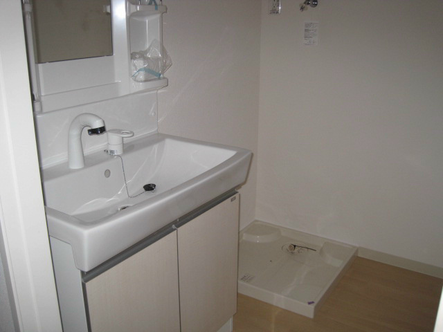 洗面設備　同型タイプ