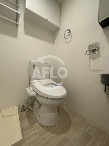 トイレ　セレニテ阿波座ミラク　トイレ