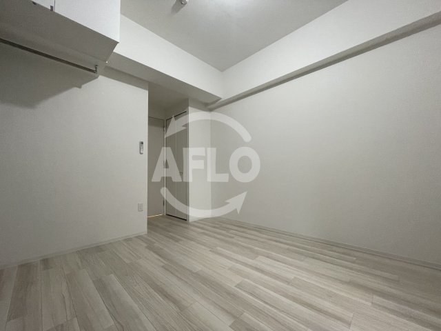 居室・リビング　セレニテ阿波座ミラク　リビング