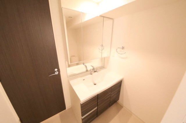 洗面設備　同仕様タイプ