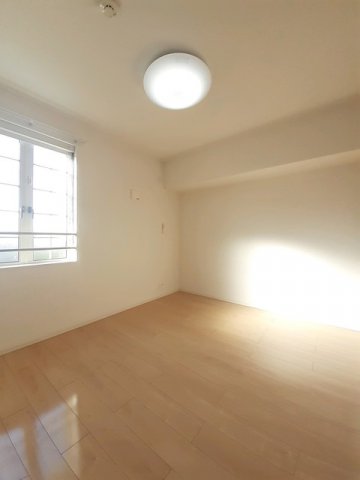 その他部屋・スペース　明るい色調の室内です