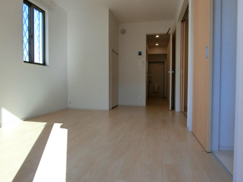 居室・リビング　※角部屋のお写真になります