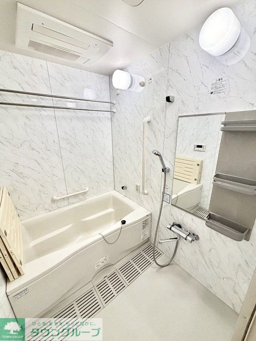 バス・シャワールーム