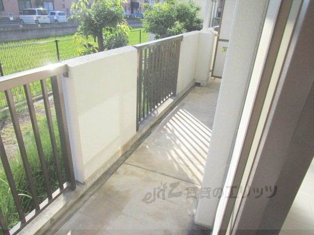 バルコニー　ベランダ