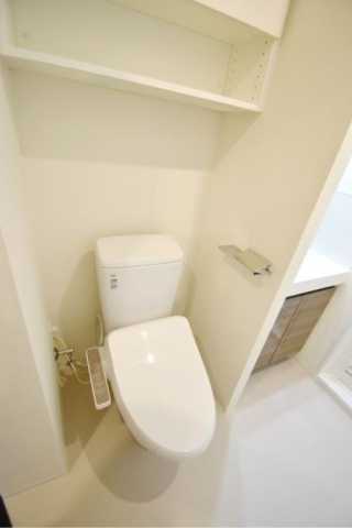 トイレ　別部屋参考写真