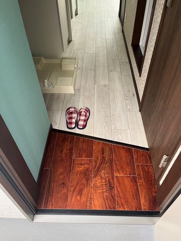 玄関　同型タイプ