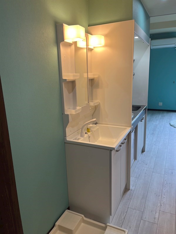 洗面設備　同型タイプ