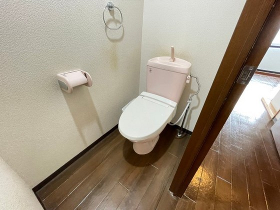 トイレ　※別部屋の写真です