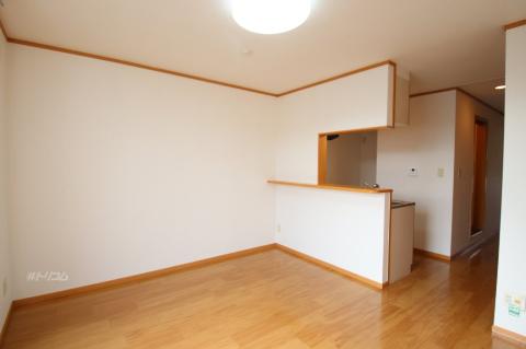 居室・リビング　対面キッチン仕様のLDK