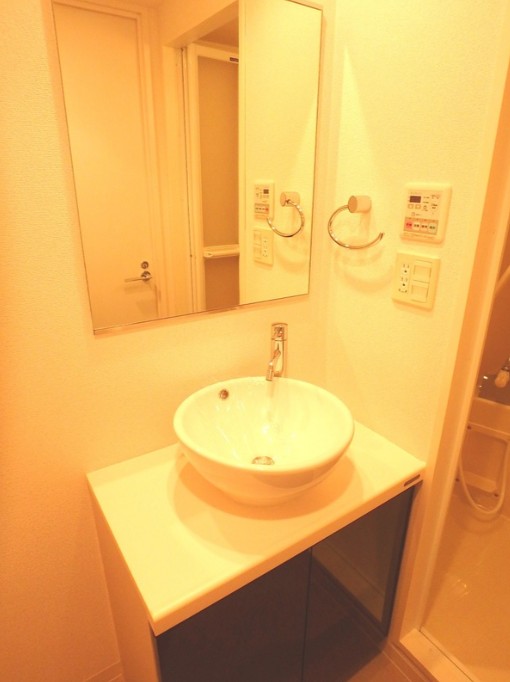 洗面設備　★収納付き、独立洗面台★