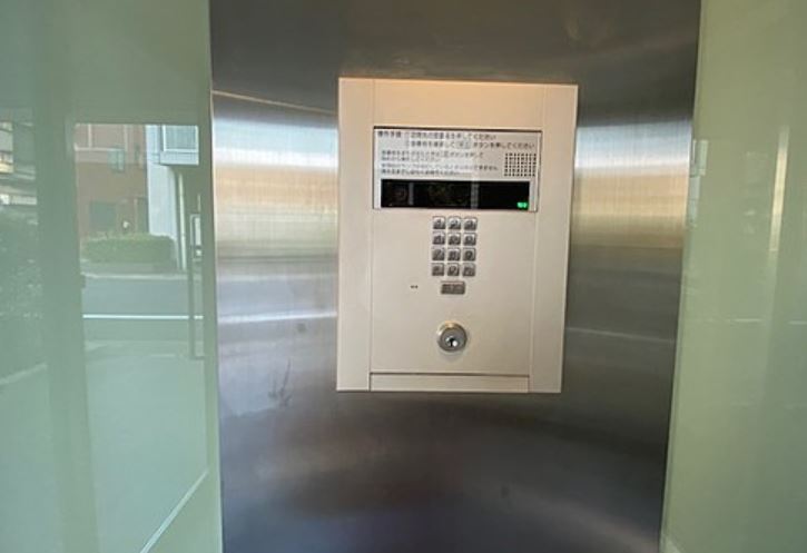 セキュリティ　★安心のオートロック完備★