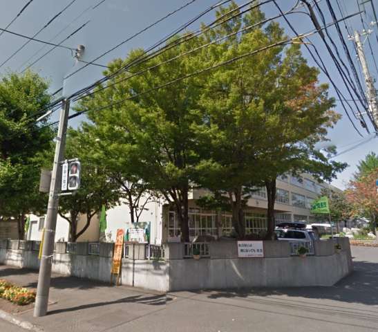 小学校　新陽小学校（小学校）まで418m