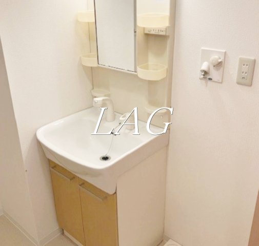 洗面設備　洗面台です。